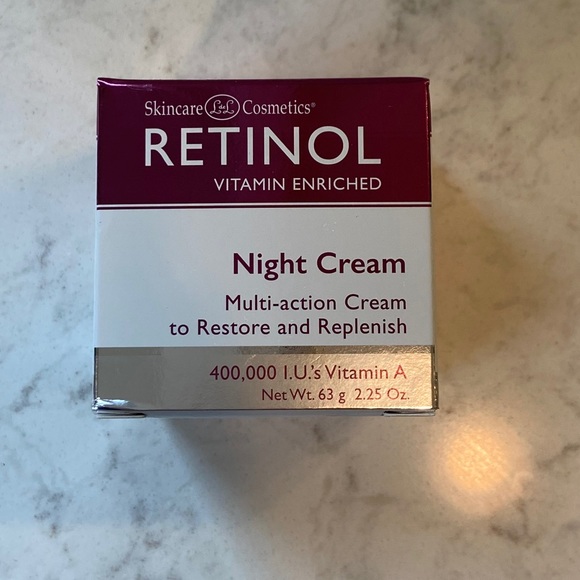 Retinol Night Cream 2.25 oz. - Picture 2 of 6